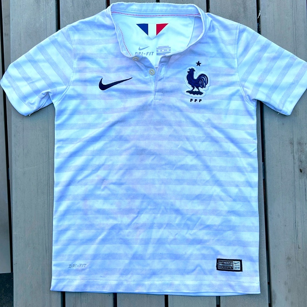 Authentic Nike France soccer jersey. Kids size XS
